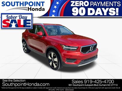 Used 2019 Volvo XC40 T4 Momentum