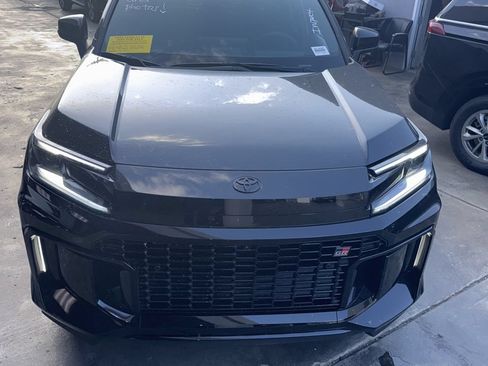 Used 2026 Toyota RAV4 AWD Plug-in Hybrid image 2