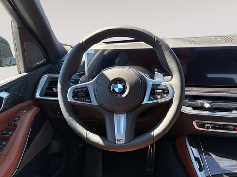 New 2026 BMW X5 xDrive40i w/ M Sport Package AWD/4WD image 12