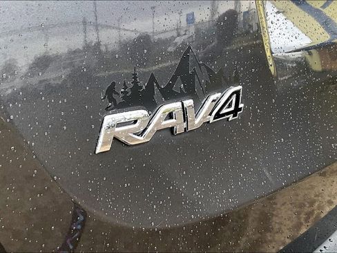 Used 2015 Toyota RAV4 Limited w/ Technology Package image 30