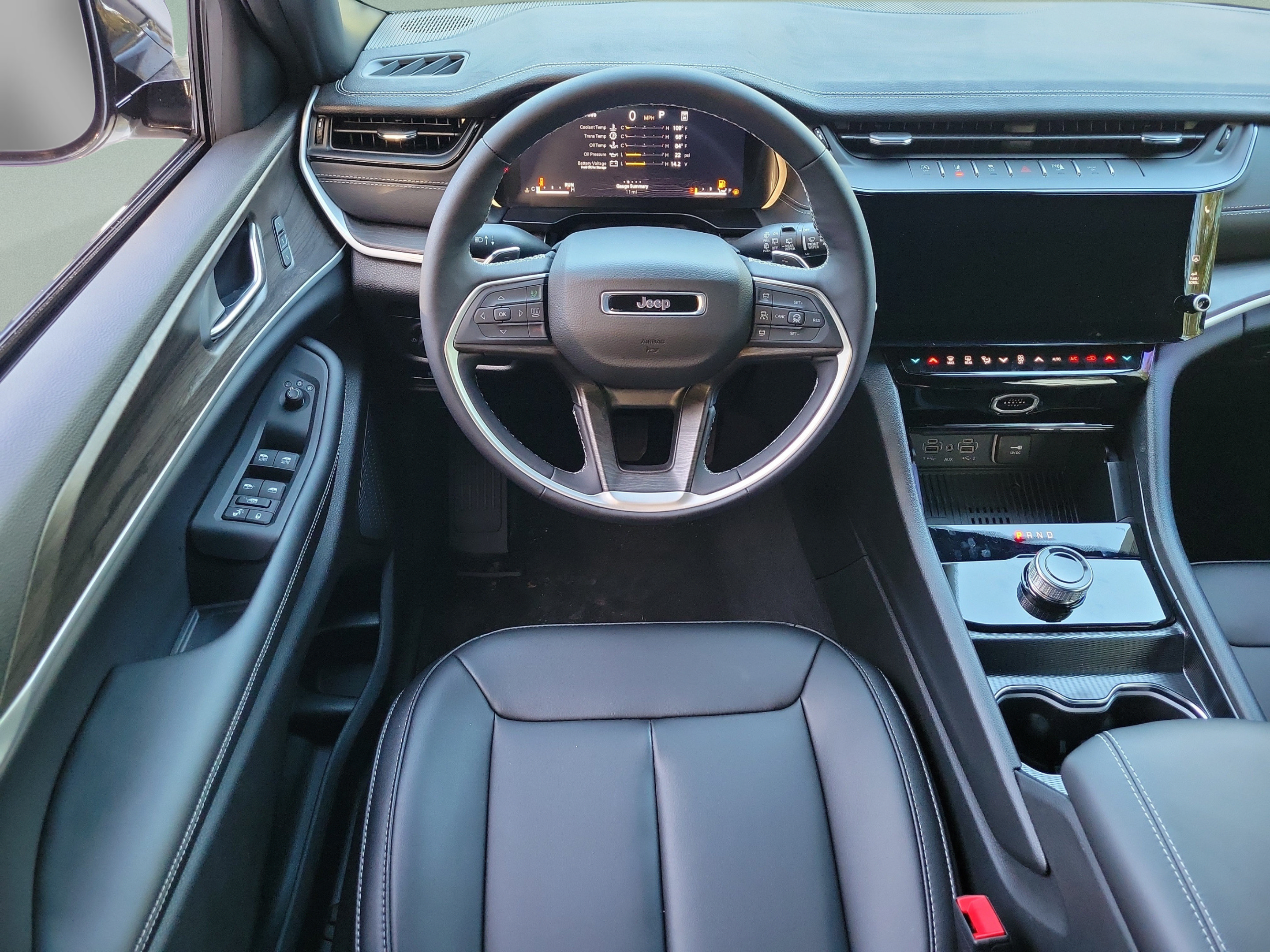 New 2027 Jeep Grand Cherokee Limited w/ Limited Altitude Package RWD image 10