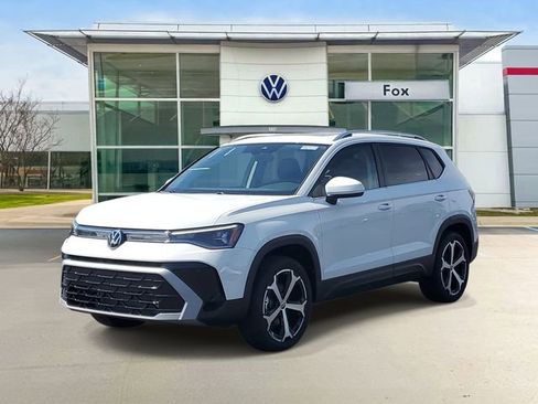 New 2025 Volkswagen Taos SEL image 2