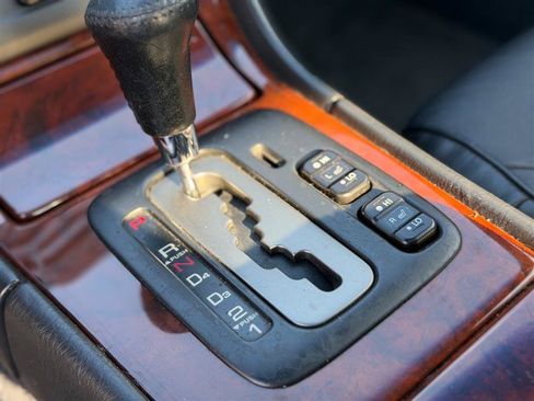 Used 1997 Acura RL FWD image 40