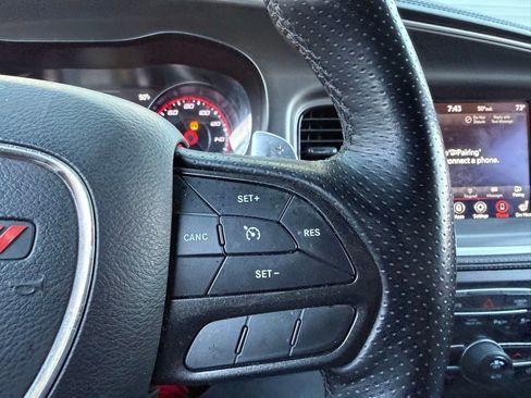 Used 2022 Dodge Charger R/T w/ Plus Group image 15