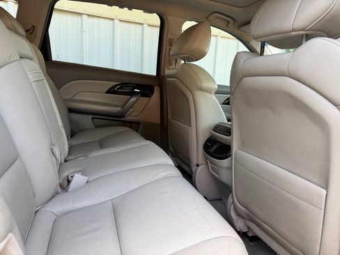Used 2009 Acura MDX w/ Technology & Entertainment AWD/4WD image 16