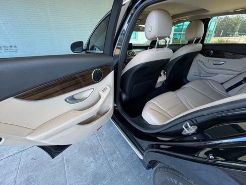 Used 2018 Mercedes-Benz C 300 Sedan image 18