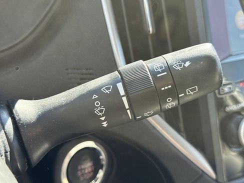 Used 2021 Subaru Forester Premium image 17