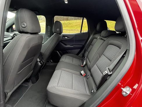 New 2026 Chevrolet Equinox LT image 12