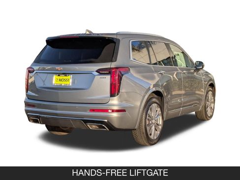 Used 2024 Cadillac XT6 Premium Luxury image 8