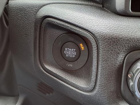 Used 2024 Jeep Wrangler Sport S image 23