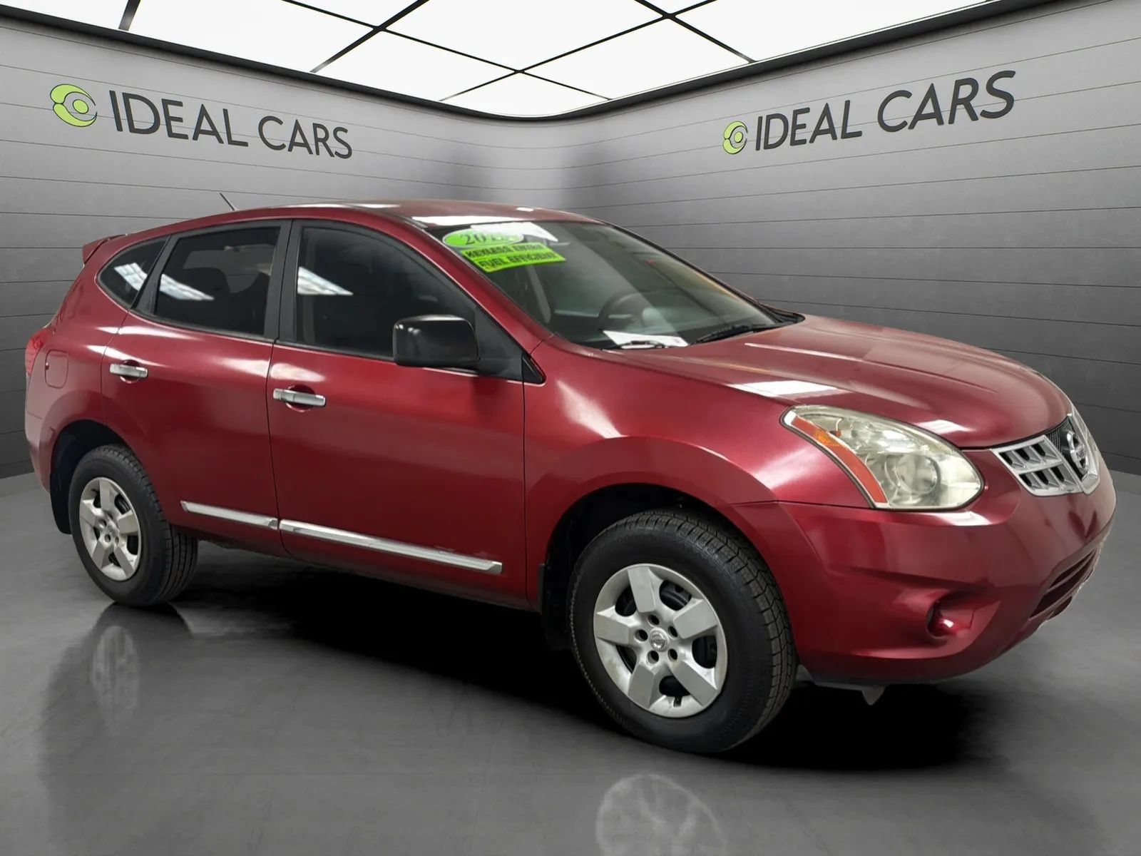 Used 2013 Nissan Rogue S FWD image 3