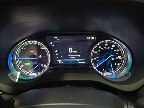 Used 2023 Toyota Venza XLE AWD/4WD image 21
