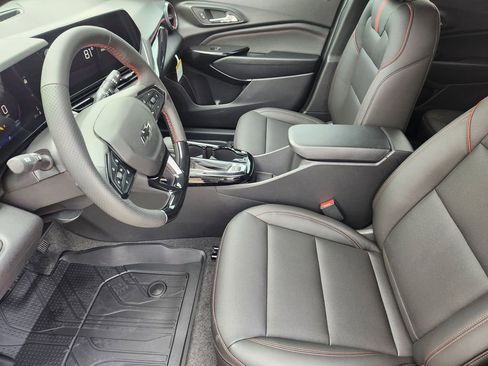 New 2026 Chevrolet Trax RS w/ Driver Confidence Package FWD image 10