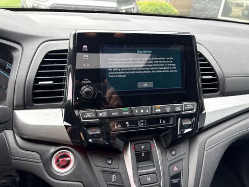 Used 2024 Honda Odyssey Sport image 7