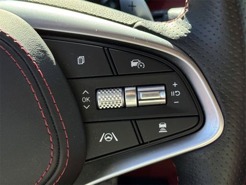 Used 2024 Genesis GV70 2.5T w/ Sport Prestige Package image 26