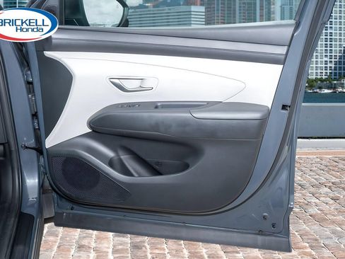 Used 2025 Hyundai Tucson SEL FWD image 14