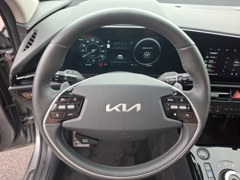 Used 2023 Kia Niro Wave w/ Wave Preserve Package FWD image 21