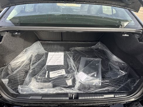 New 2025 Subaru Legacy Limited w/ Popular Package #3 image 13