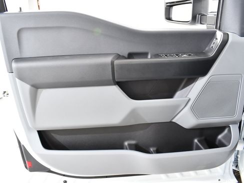 New 2025 Ford F350 XL w/ XL Chrome Package image 26