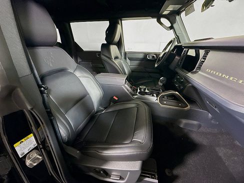 New 2026 Ford Bronco Badlands AWD/4WD image 27