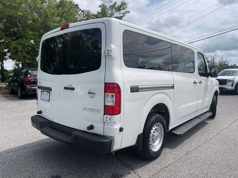 Used 2017 Nissan NV 3500 S w/ Power Package RWD image 3