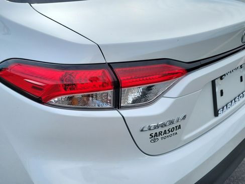 Certified 2024 Toyota Corolla LE FWD image 12