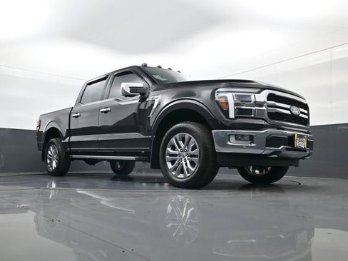 Used 2024 Ford F150 Lariat w/ FX4 Off-Road Package image 23