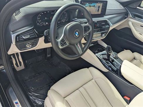 Certified 2023 BMW M550i xDrive AWD/4WD image 10