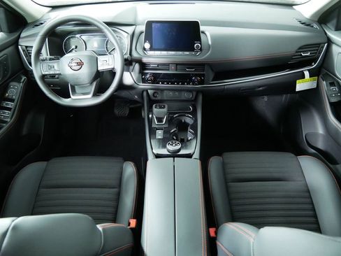 Used 2026 Nissan Rogue SV w/ Rock Creek Premium Package image 19