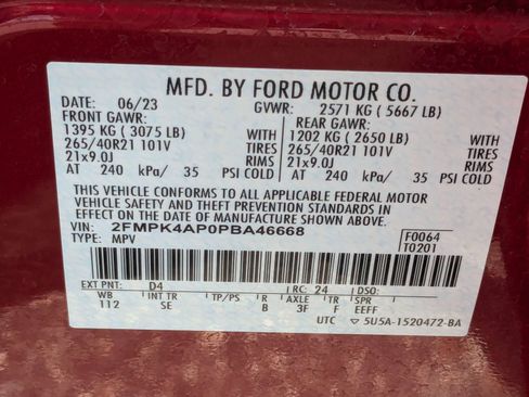 Used 2023 Ford Edge ST w/ Equipment Group 401A AWD/4WD image 19