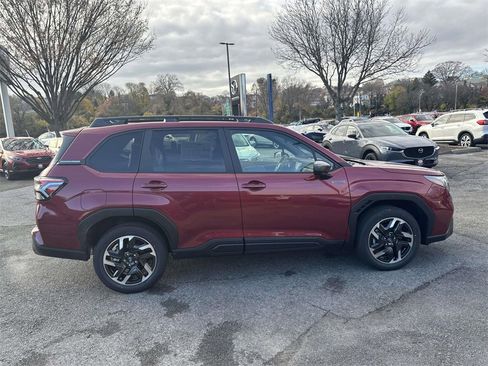 New 2025 Subaru Forester Premium image 6