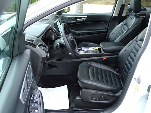 Used 2024 Ford Edge SEL w/ Convenience Package image 13