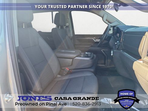 Used 2025 GMC Sierra 1500 Elevation image 15