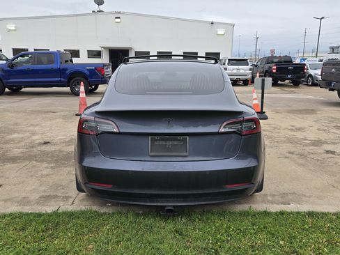 Used 2020 Tesla Model 3 RWD image 5