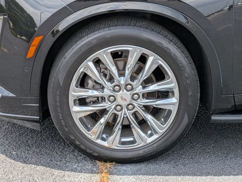 Used 2021 Cadillac XT6 Premium Luxury w/ Platinum Package AWD/4WD image 10