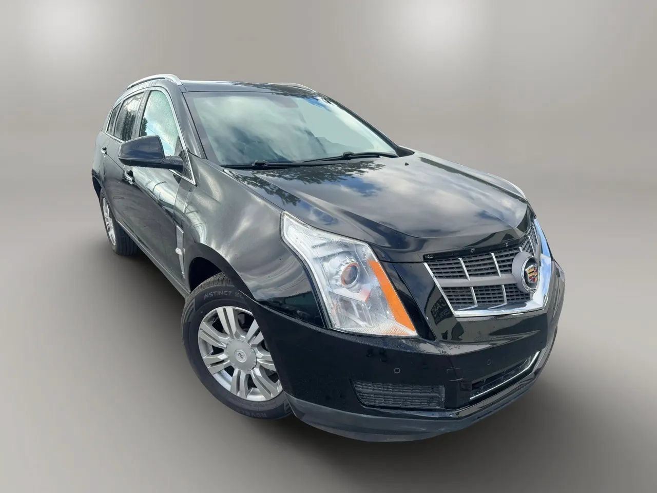 Used 2012 Cadillac SRX Luxury FWD image 2