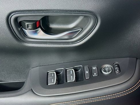 Used 2026 Honda HR-V Sport image 17