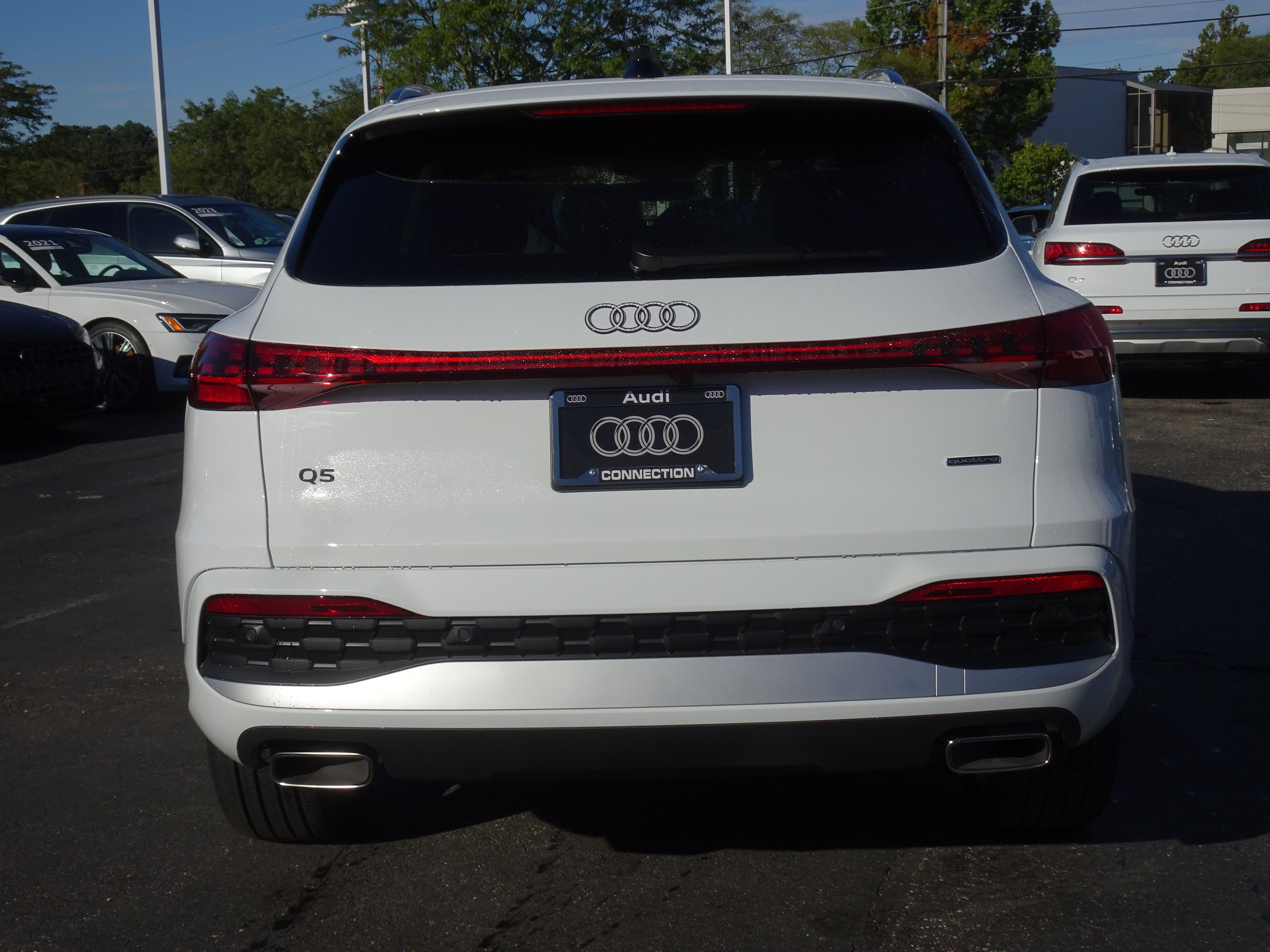 Certified 2025 Audi Q5 Premium w/ Premium Plus AWD/4WD image 4