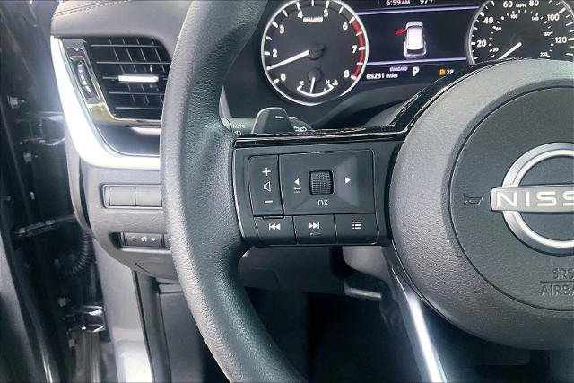 Certified 2022 Nissan Rogue SV FWD image 23