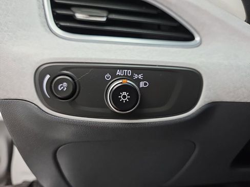 Used 2020 Chevrolet Bolt LT FWD image 17