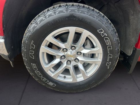 Used 2020 Chevrolet Silverado 1500 LT w/ Texas Edition image 14