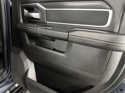 Certified 2025 RAM 2500 Big Horn AWD/4WD image 28
