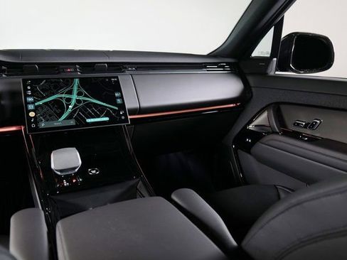 New 2026 Land Rover Range Rover Sport SE AWD/4WD image 16
