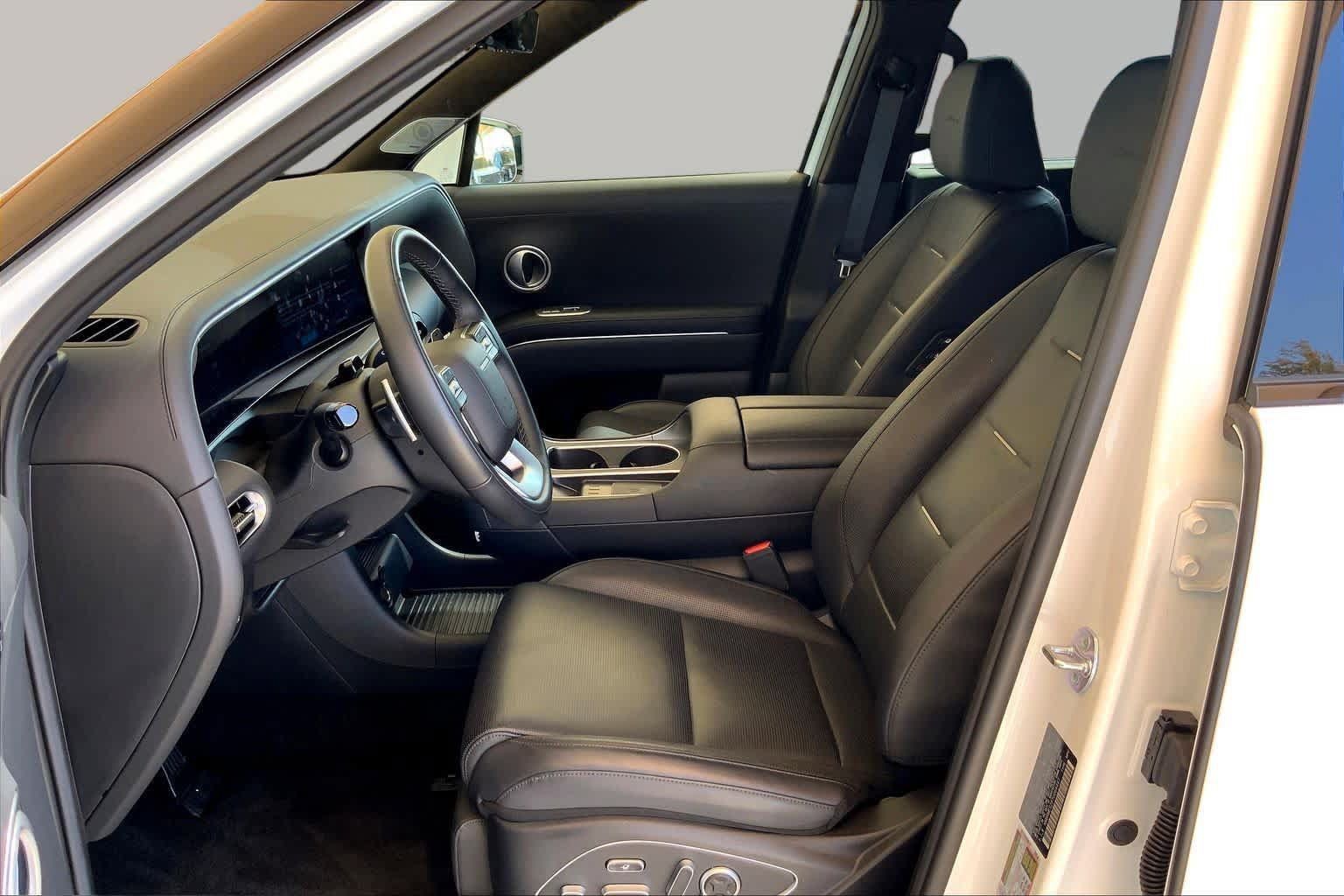 Used 2026 Hyundai Palisade Calligraphy AWD/4WD image 8