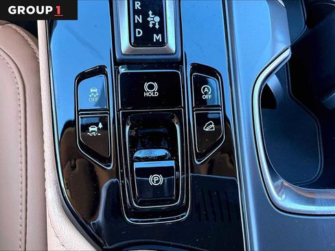 Certified 2026 Lexus NX 350 AWD w/ Accessory Package (Z1) image 32