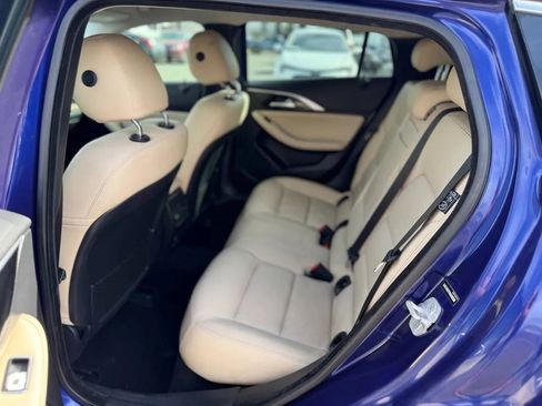 Used 2017 INFINITI QX30 FWD image 23