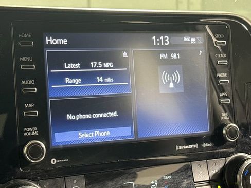 Used 2022 Toyota Highlander LE AWD/4WD image 32