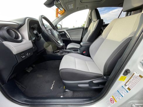 Used 2018 Toyota RAV4 XLE w/ Plus Extra Value Package image 13