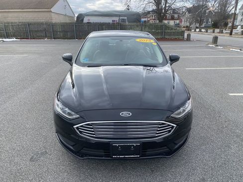 Used 2018 Ford Fusion S image 3