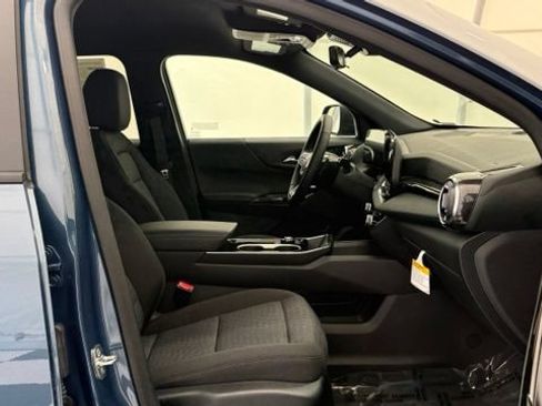 New 2026 Chevrolet Equinox LT w/ Safety and Technology Package AWD/4WD image 21
